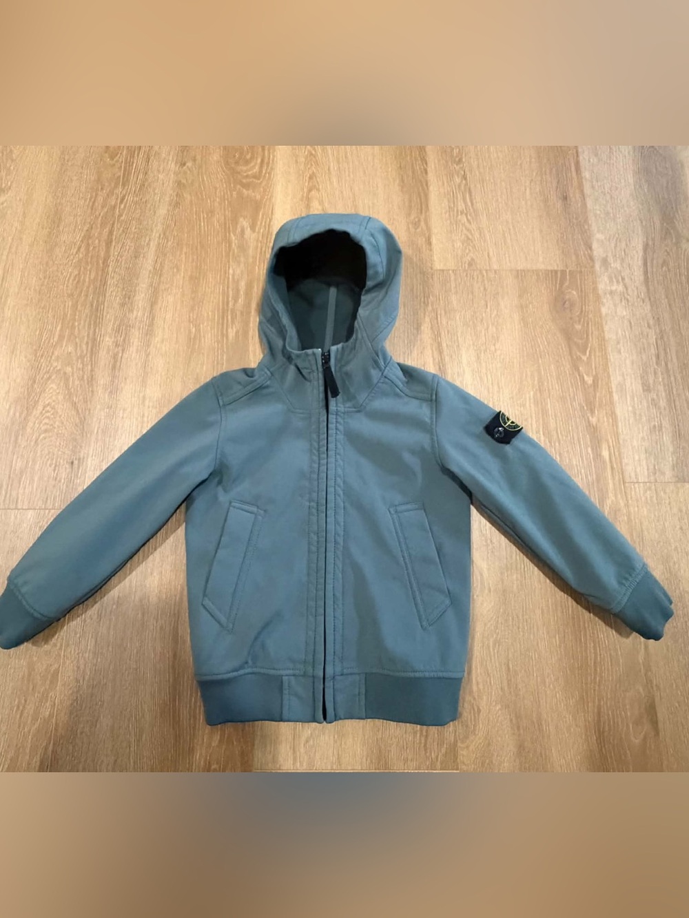 Stone island Junior soft shell size 3 to 4yrs old